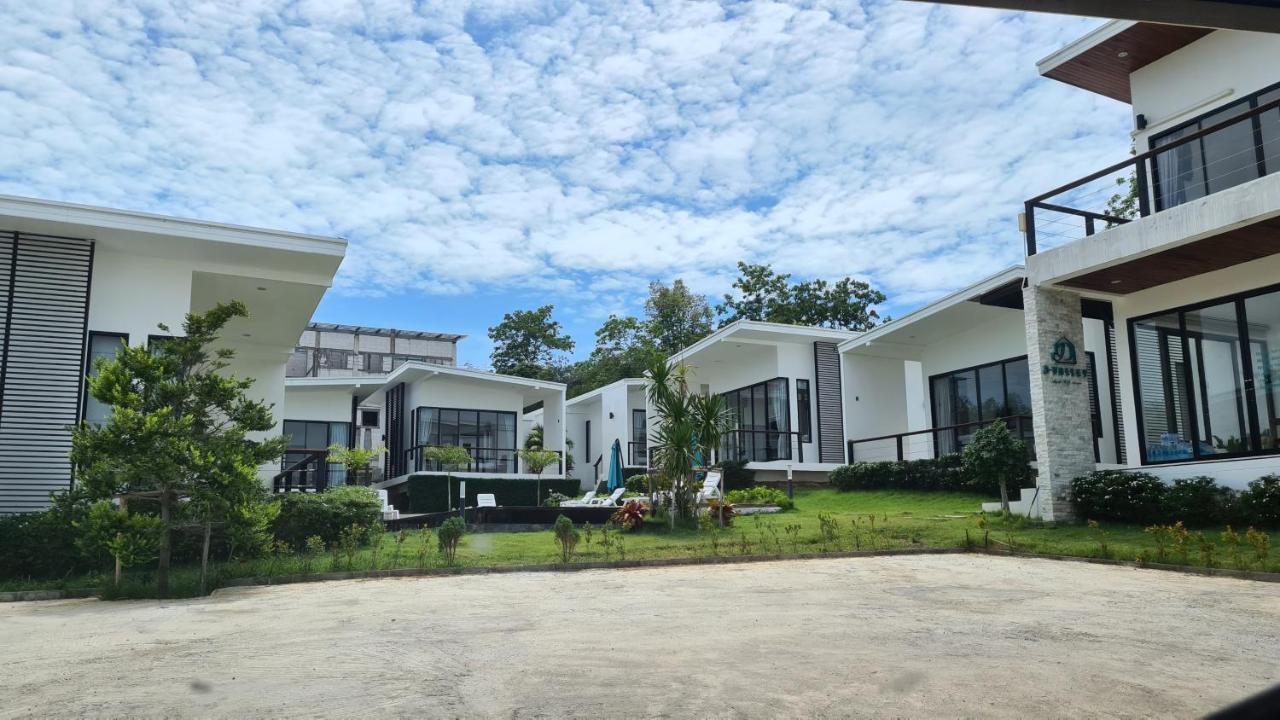 D-Valley, Koh S@Mui Choeng Mon Exterior photo